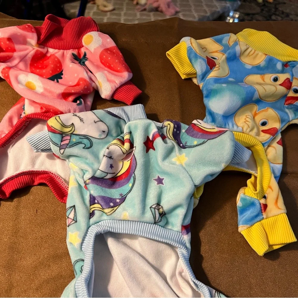 Red Heart-Pattern dog Sweaters and sleepers